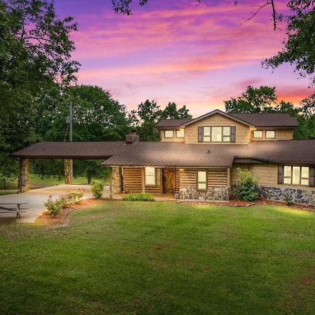 Refuge Ranch Retreat Log Cabin Lake 53+ Acres โลคัสท์โกรฟ ภายนอก รูปภาพ